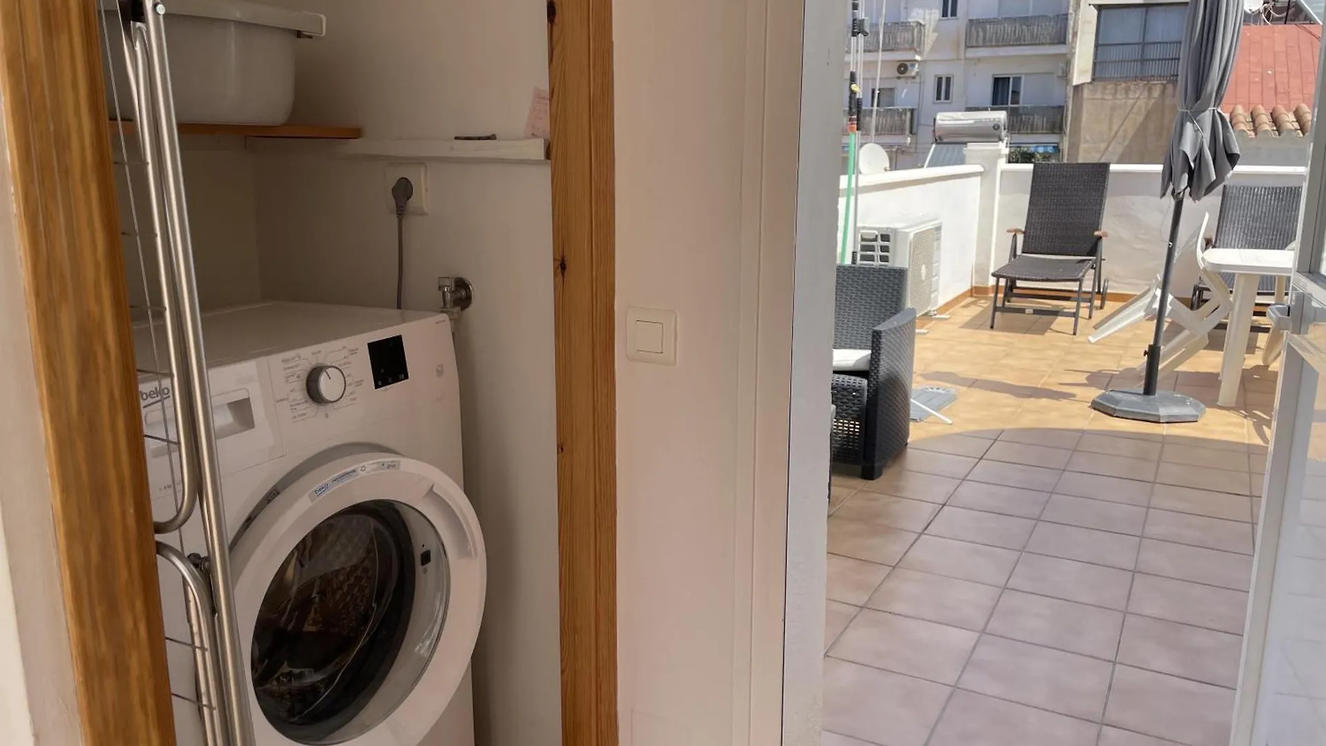 Apartamento B Y G Nerja 0*,  Spain