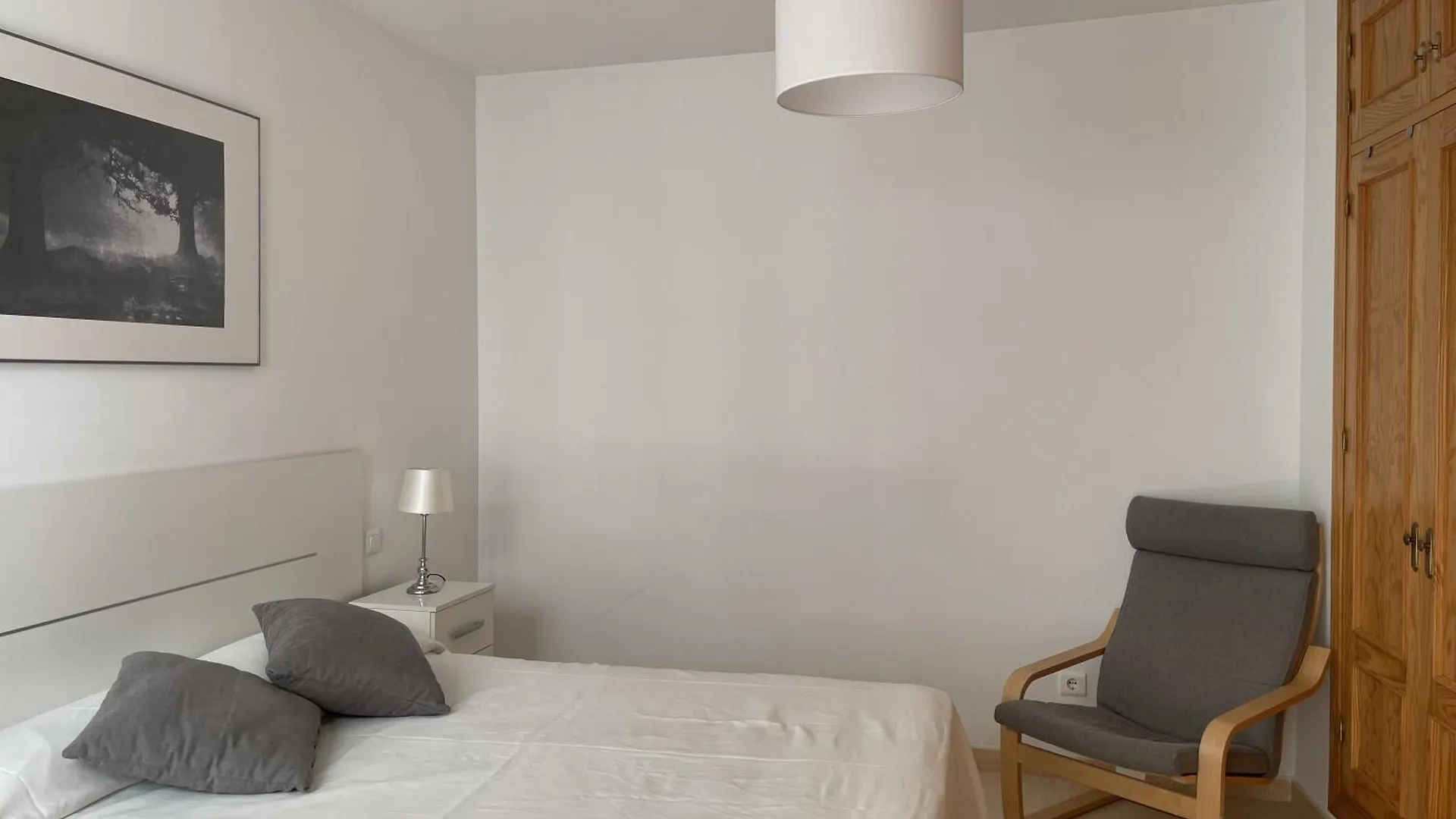 Apartamento B Y G Nerja