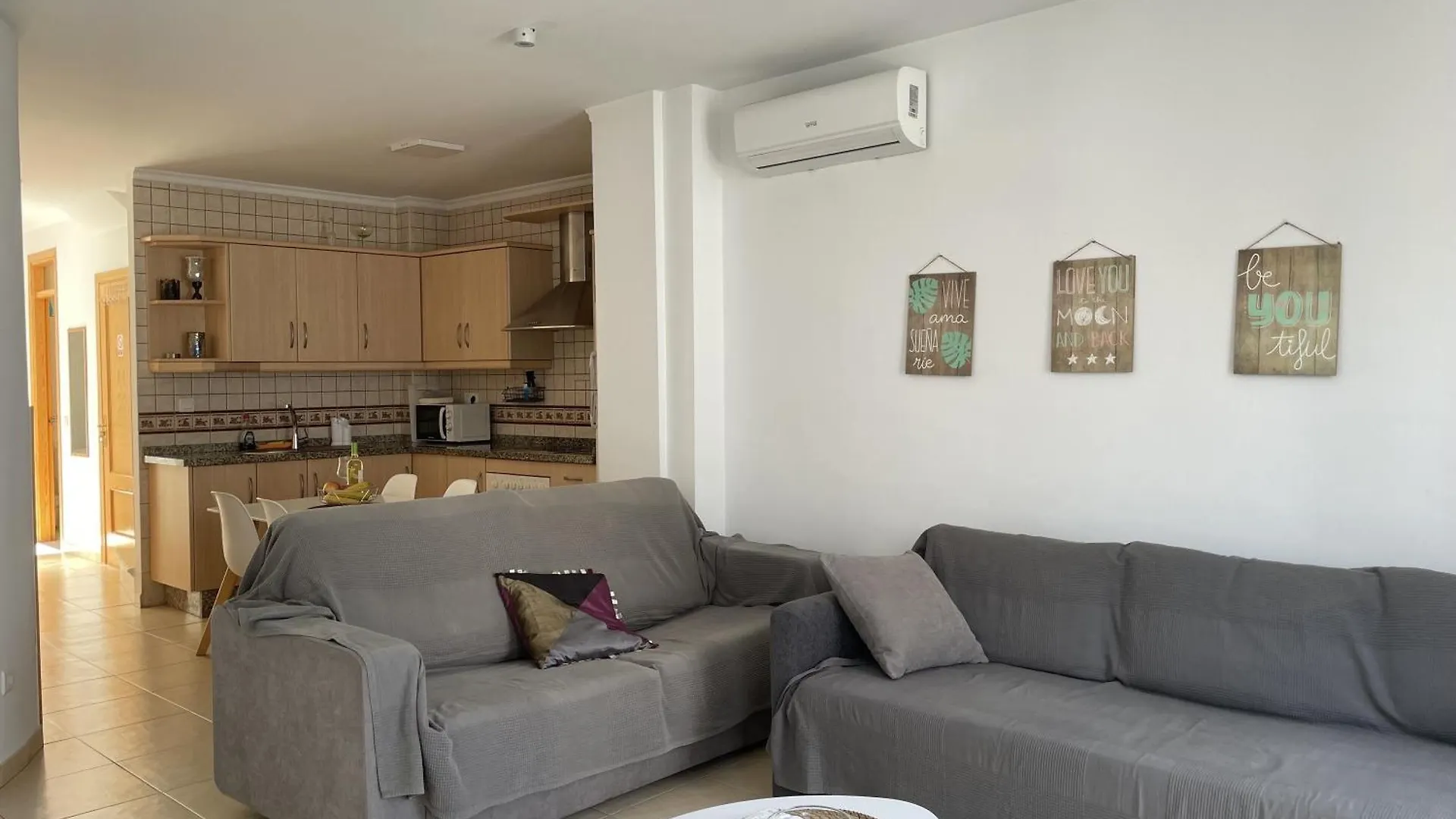 Apartamento B Y G Nerja 0*,  Spain