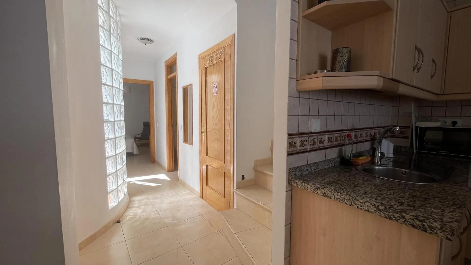 Apartamento B Y G Nerja Apartment