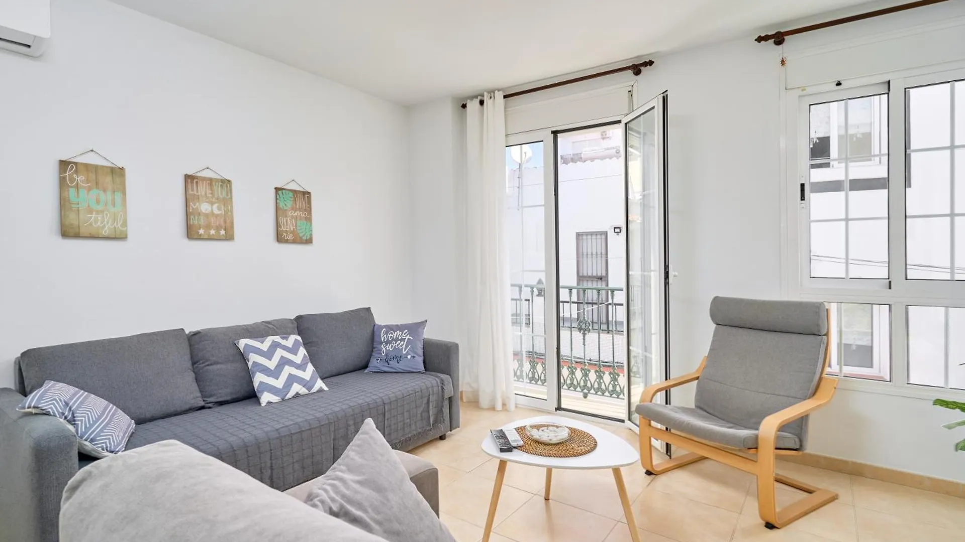 Apartamento B Y G Nerja Spain